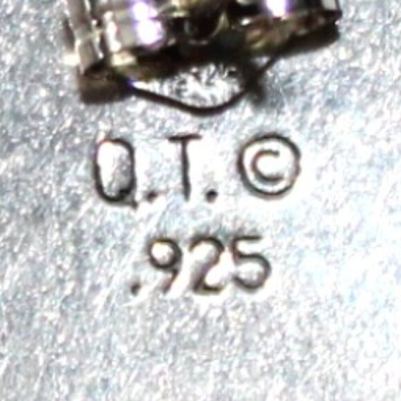 Vintage Sterling Silver Southwestern Mother of Pearl Earrings Q.T - Picture 3 of 5